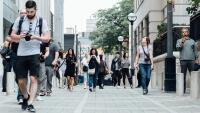 přechod pedestrians-918471 1280